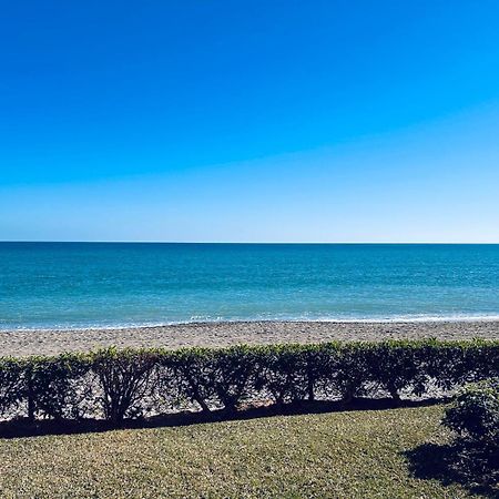Beachfront Nudist Apartment In Vera Playa Playas de Vera Екстер'єр фото